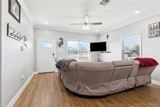 3136 LEXINGTON Street