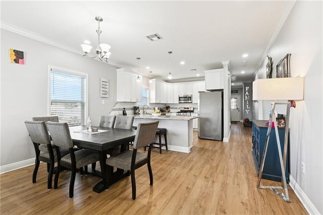 3136 LEXINGTON Street