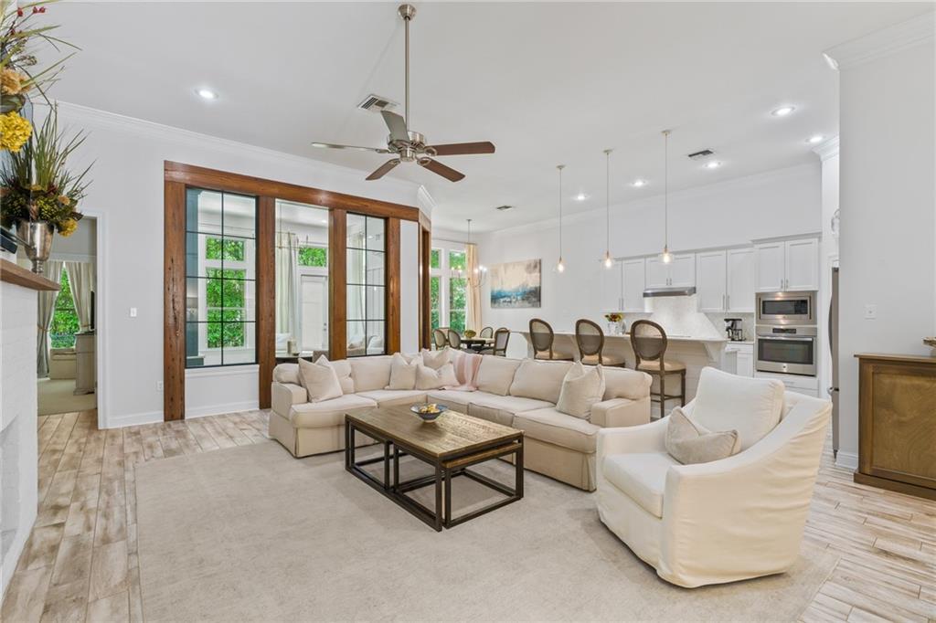 405 GRAY EAGLE Court