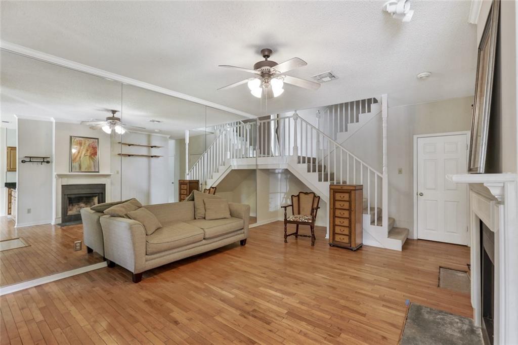 1201 AUDUBON Trace 1201