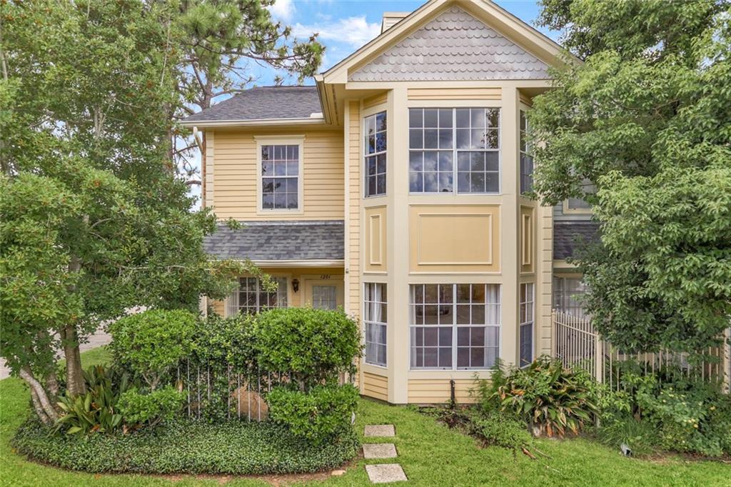 1201 AUDUBON Trace 1201