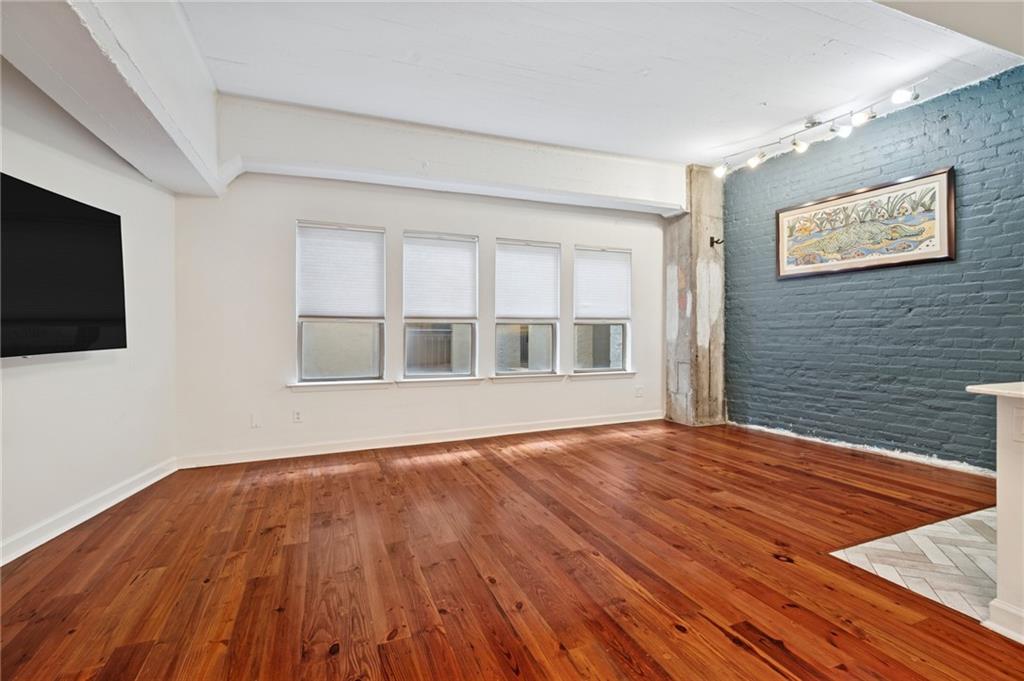 333 JULIA Street 420