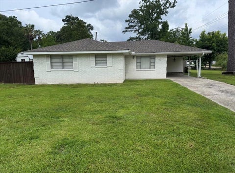 Photo of 756 ATALIN Street, Mandeville, LA 70448 (MLS # 2559359)