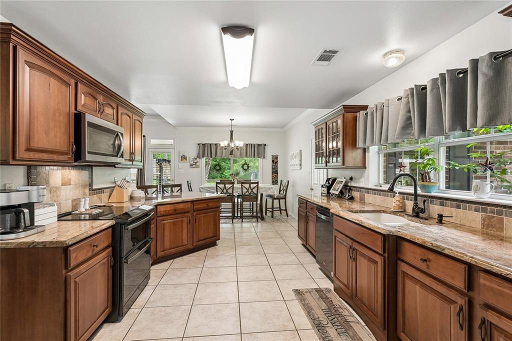 80082 WOODLAND Drive