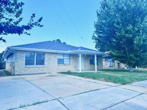 303 E Josephine Street, Chalmette, LA 70043 - #: 2463068