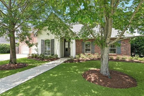 Photo of 768 LIBBY Lane, Mandeville, LA 70471 (MLS # 2557506)
