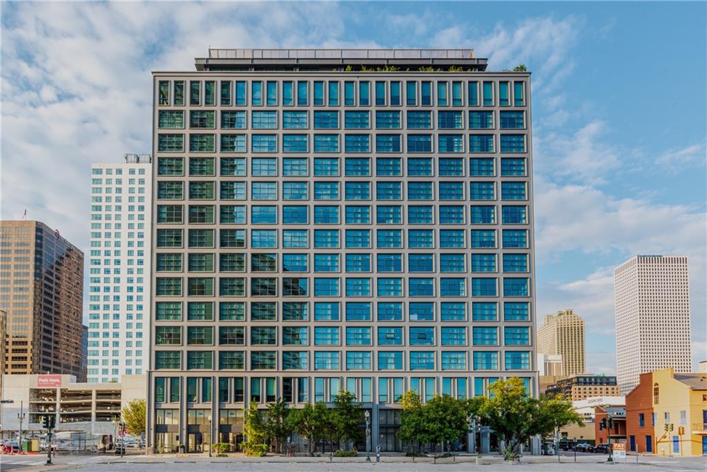 1001 JULIA Street 11G