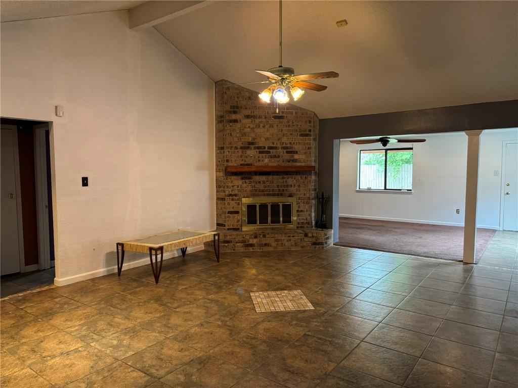 205 HOLLOW ROCK Court
