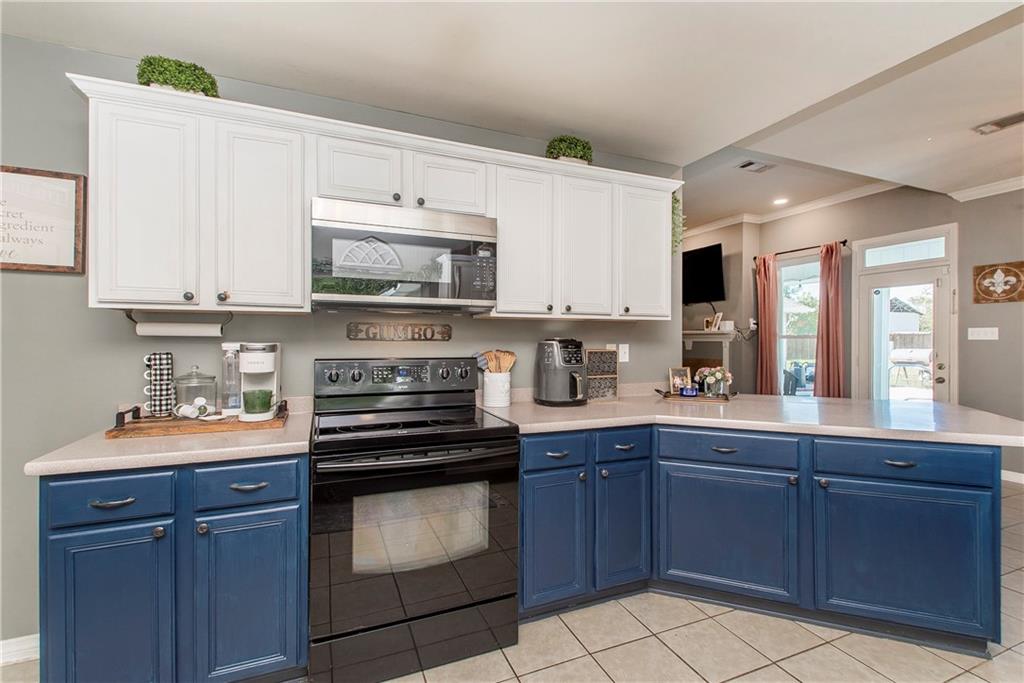 Loranger, Louisiana 70446, United States, 4 Bedrooms Bedrooms, ,2 BathroomsBathrooms,Residential,Pending,61258