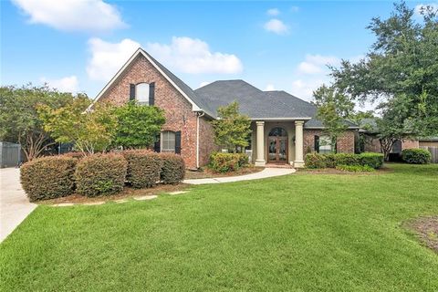 1516 ARISTOCRAT Court Covington LA 70433