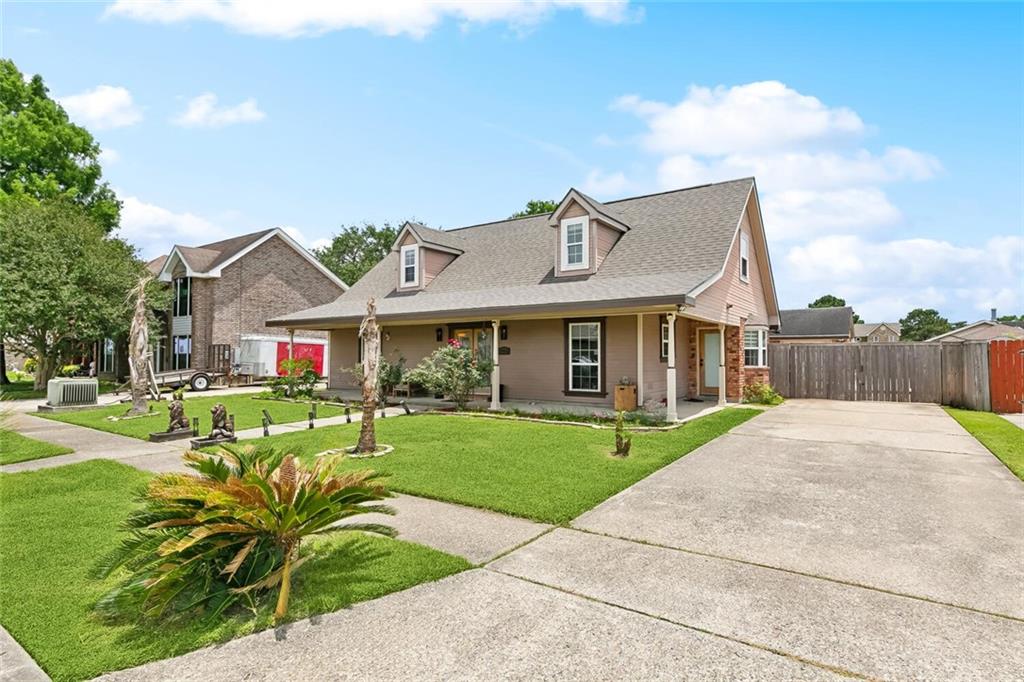 3405 MOSS Lane