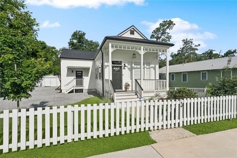 702 PINE Street Madisonville LA 70447