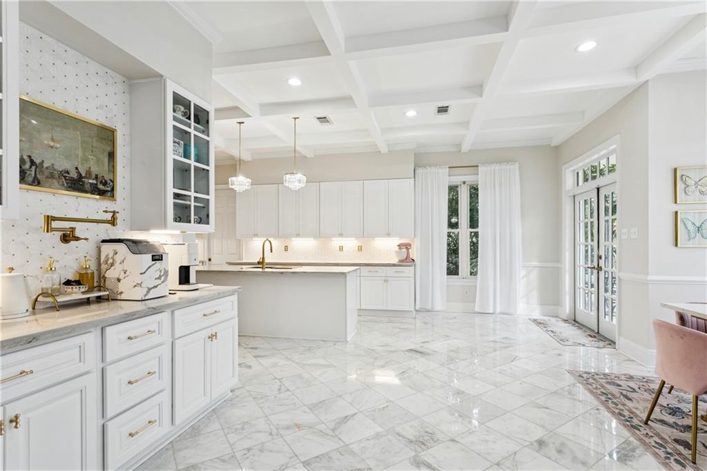 21 ENGLISH TURN Drive