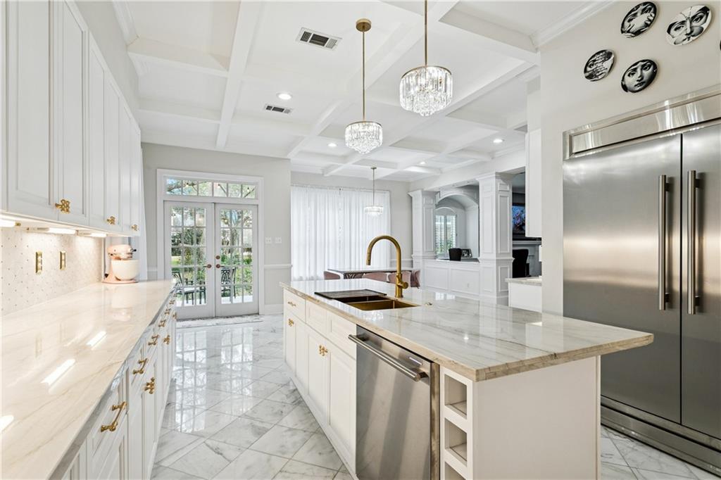 21 ENGLISH TURN Drive