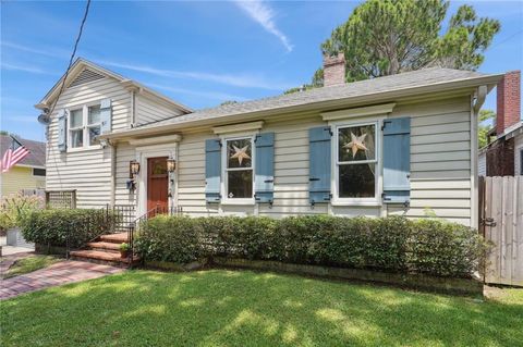 2238 40 DANTE Street New Orleans LA 70118