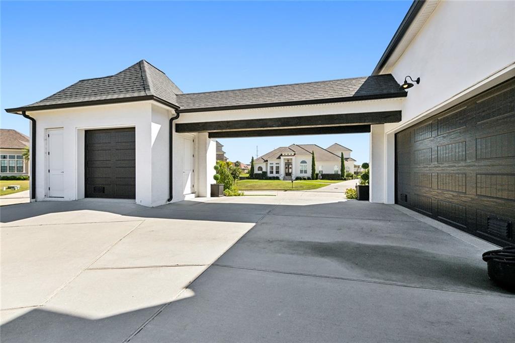 469 SAN CRISTOBAL Court