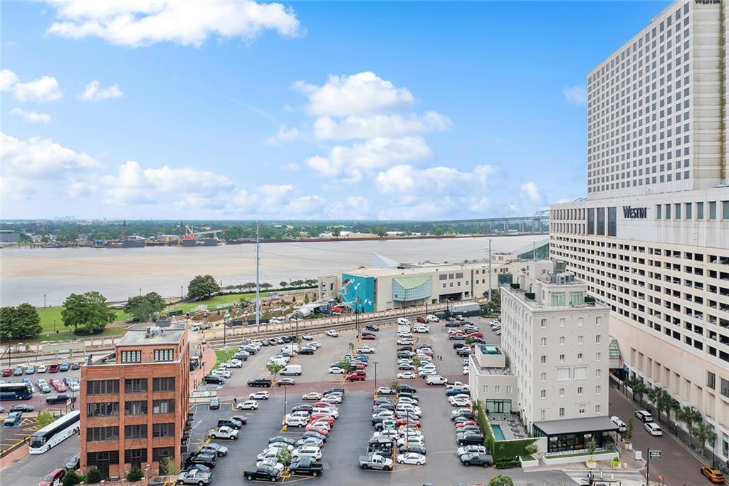 New Orleans, Louisiana 70130, United States, 2 Bedrooms Bedrooms, ,2 BathroomsBathrooms,Residential,Active,33444
