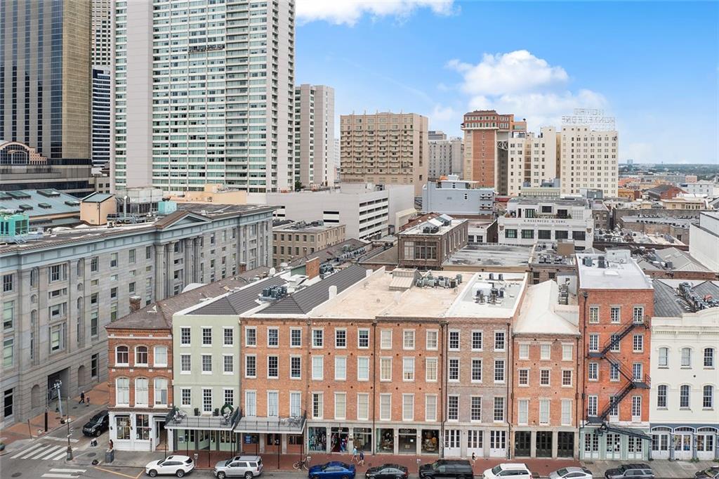 New Orleans, Louisiana 70130, United States, 2 Bedrooms Bedrooms, ,2 BathroomsBathrooms,Residential,Active,33444