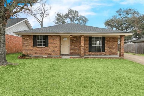 233 ORMOND VILLAGE Drive Destrehan LA 70047