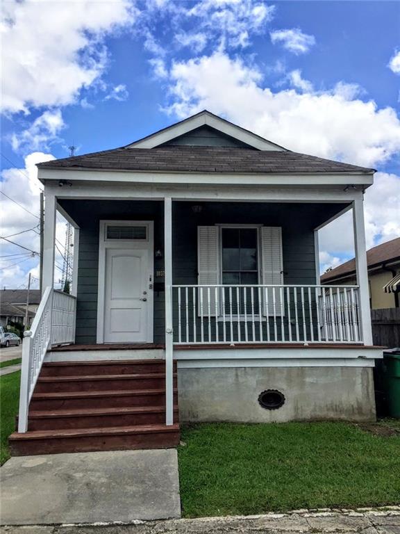 Photo 1 of 16 — 1037 6TH Street, Gretna, LA 70053