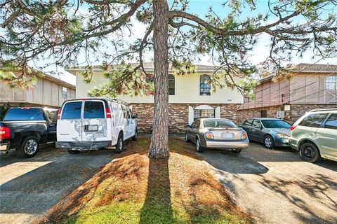 3729 LONG LEAF Lane Harvey LA 70058