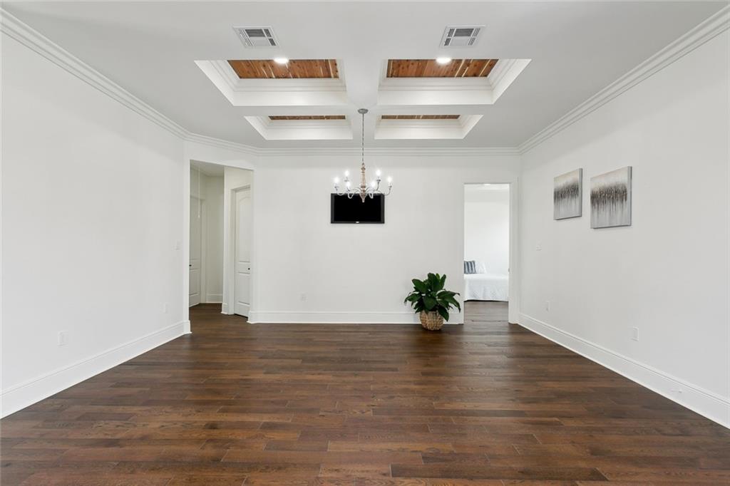 3016 PECAN Drive
