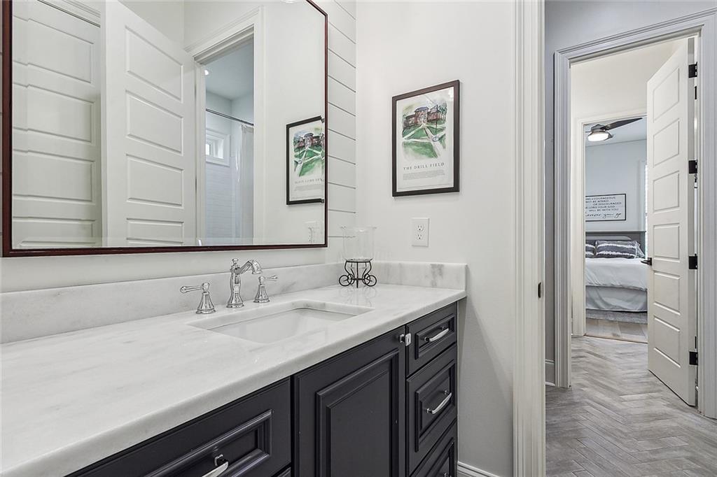 Belle Chasse, Louisiana 70037, United States, 5 Bedrooms Bedrooms, ,5 BathroomsBathrooms,Residential,Pending,50361