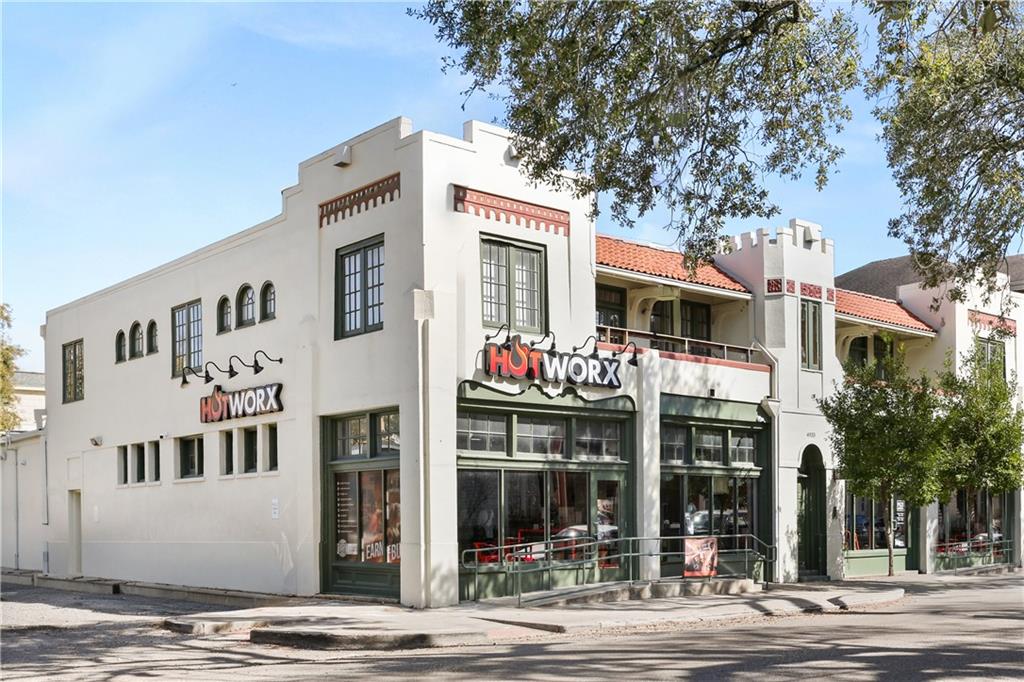 4933-35 MAGAZINE Street