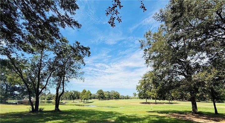 Photo 1 of 31 — 841 CAMPHILL Drive, Abita Springs, LA 70420