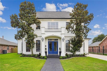 9 WOODLAKE Boulevard Kenner LA 70065