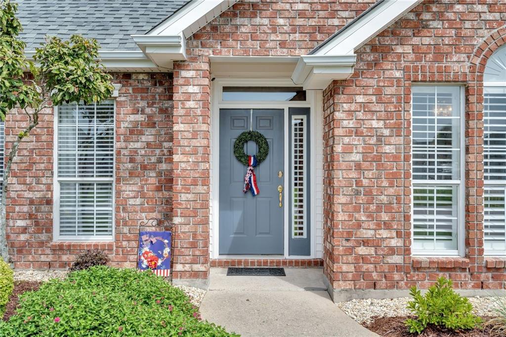 106 DOGWOOD Drive