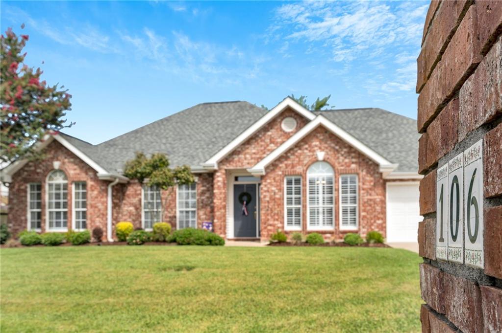 106 DOGWOOD Drive
