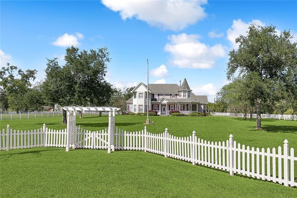 950 SOUTH KENNER Avenue