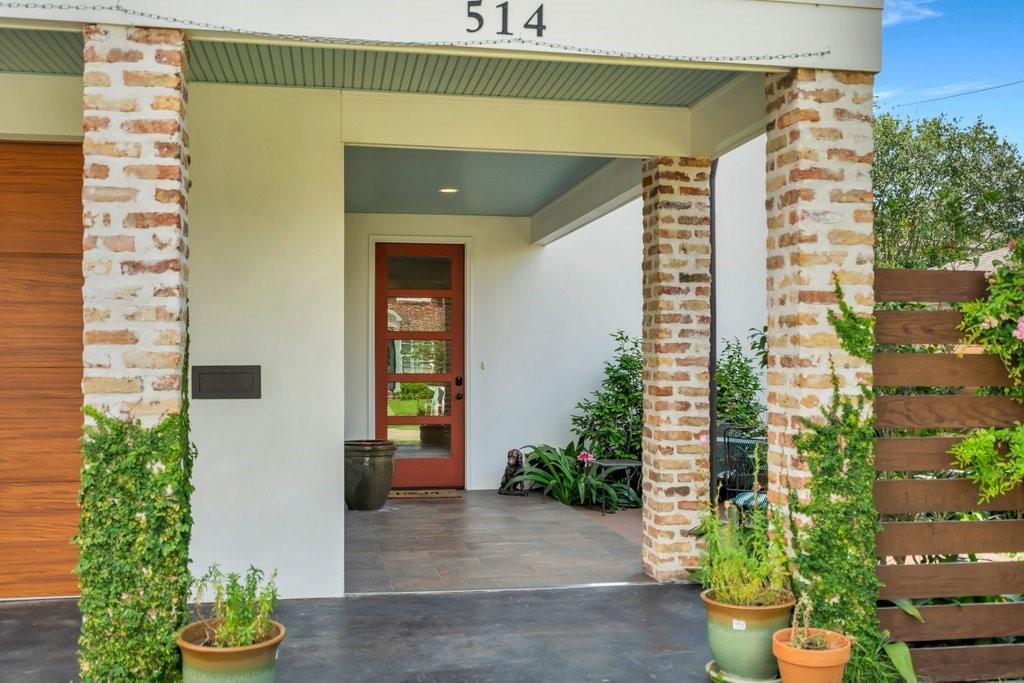 514 BEVERLY GARDEN Drive