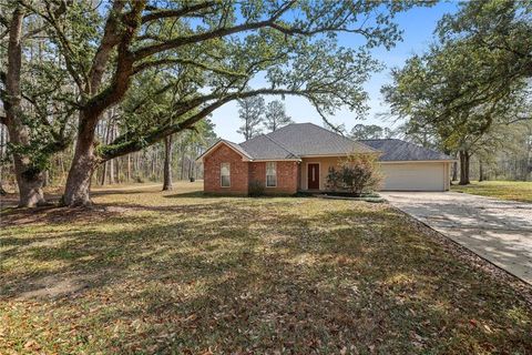 41216 BUSH Lane Hammond LA 70401