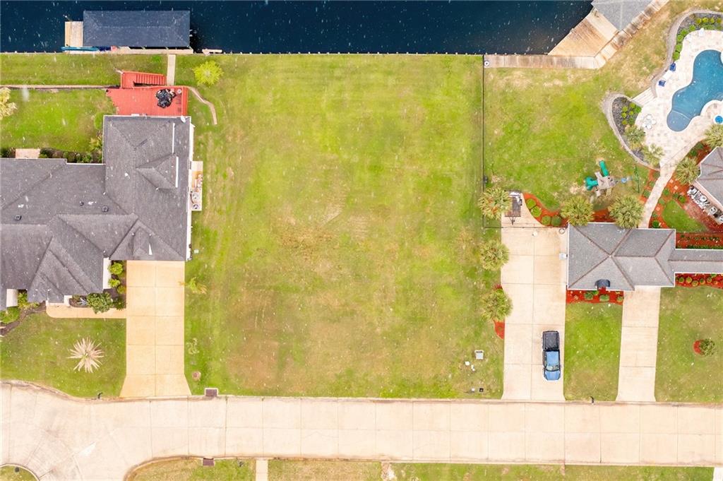 504 LOGAN ISLAND Court