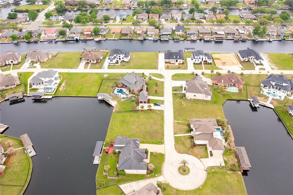 504 LOGAN ISLAND Court