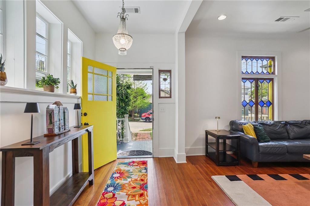 1019 BELLECASTLE Street