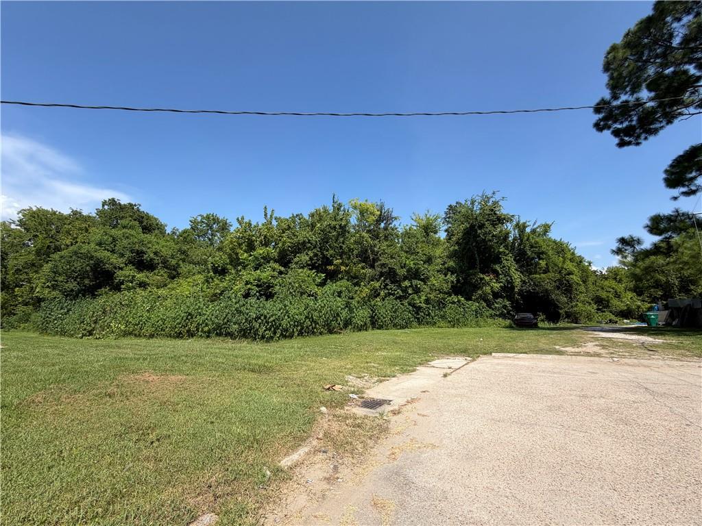 309 ESTATES Drive