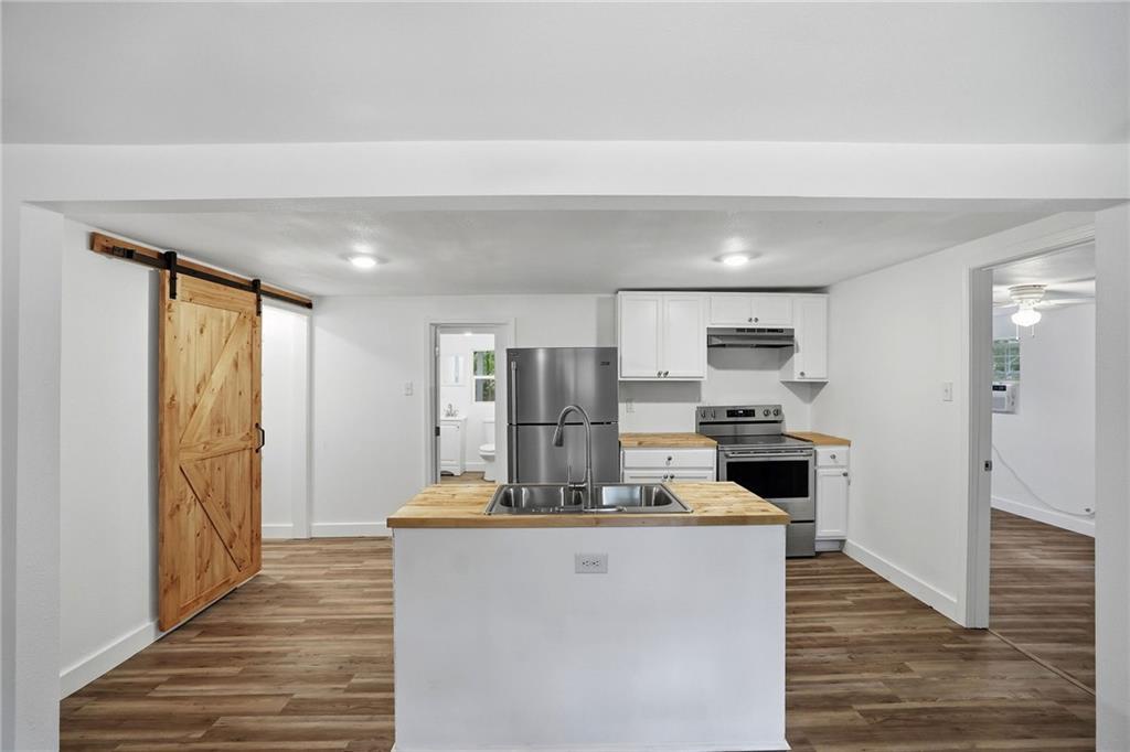 38515 DICKERSON Lane