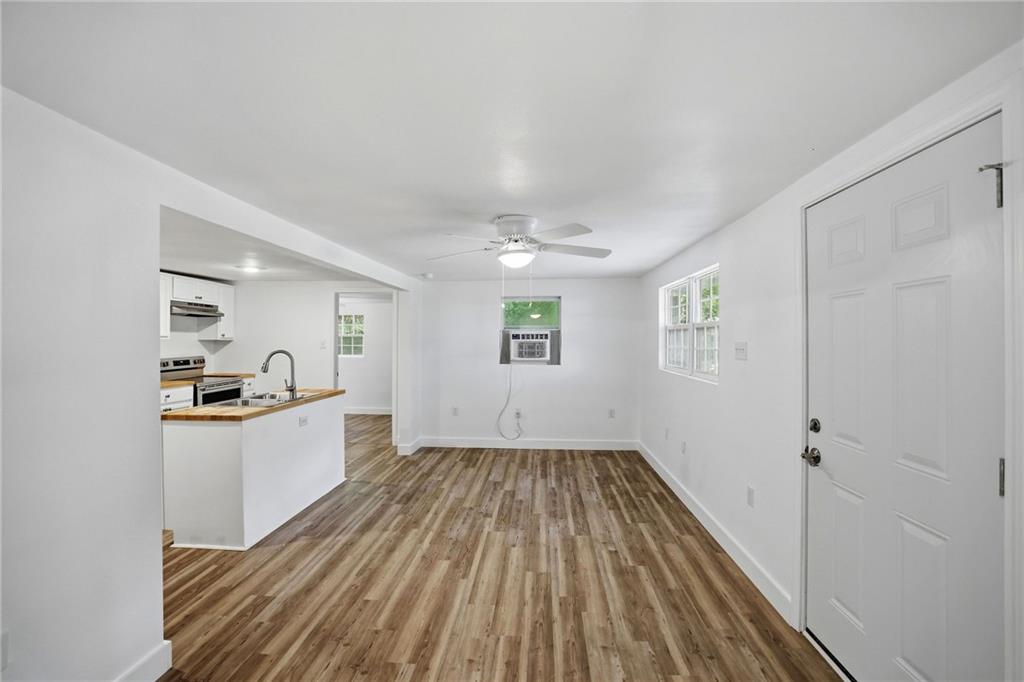 38515 DICKERSON Lane