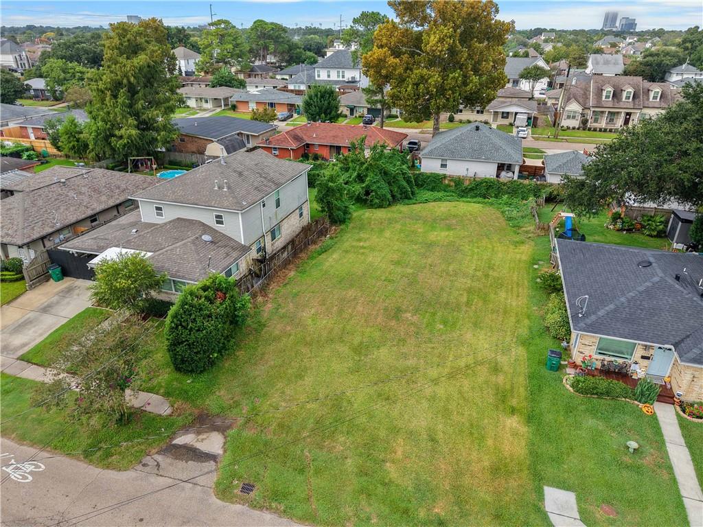 1330 SEMINOLE Avenue