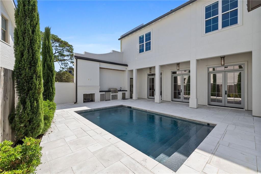 79 FLAMINGO Street