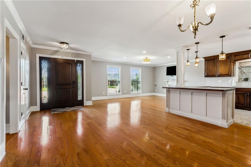 1425 MELODY Drive
