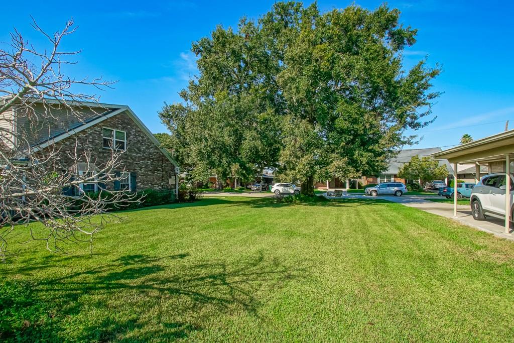 1325 ROSE GARDEN Drive