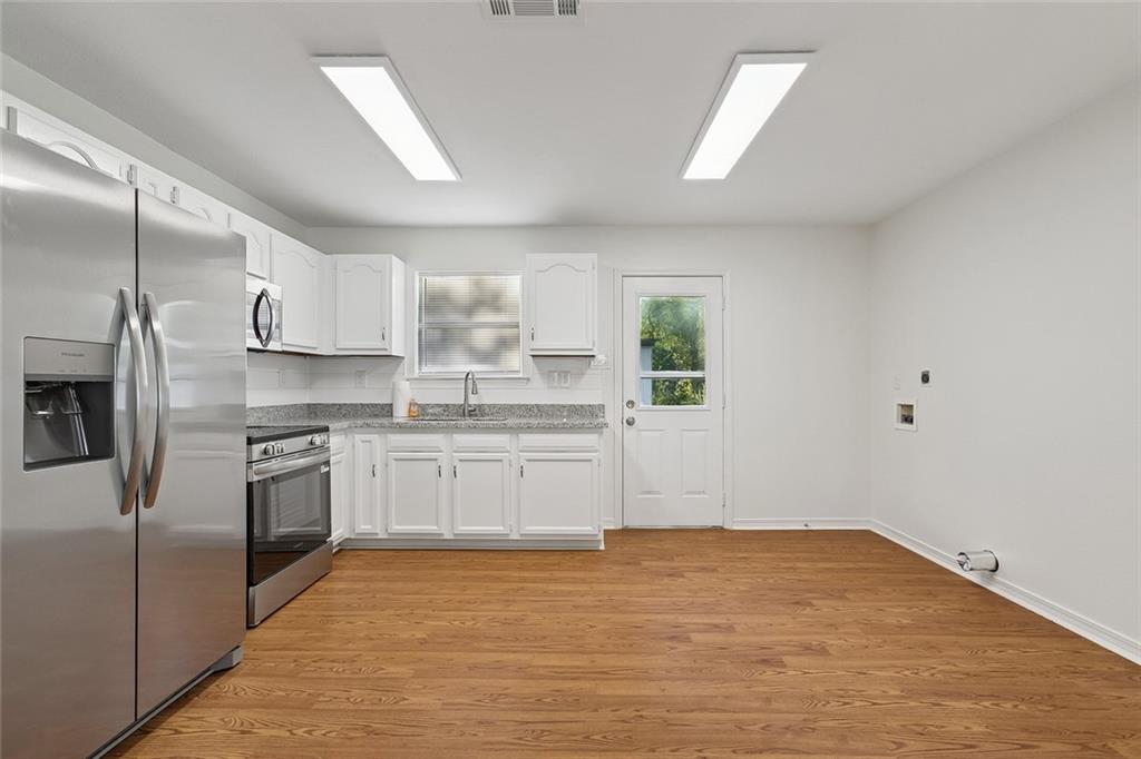 320 3RD Street