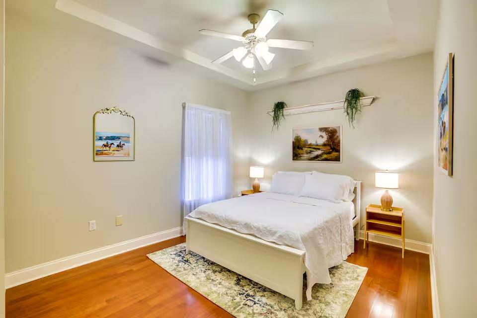 1457 ROYAL PALM Drive