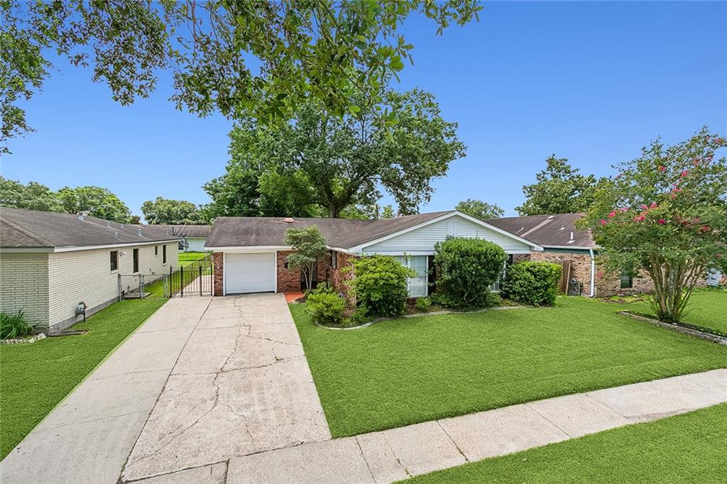 Gretna, Louisiana 70056, United States, 3 Bedrooms Bedrooms, ,2 BathroomsBathrooms,Residential,Pending,55064