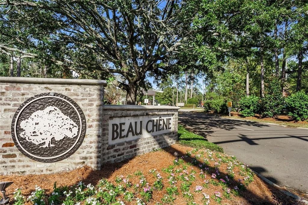 442 MARINA FRONT Drive