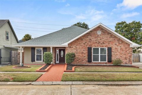 3505 LAKE TRAIL Drive Kenner LA 70065